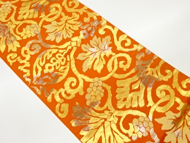 葡萄唐草模様織出し袋帯